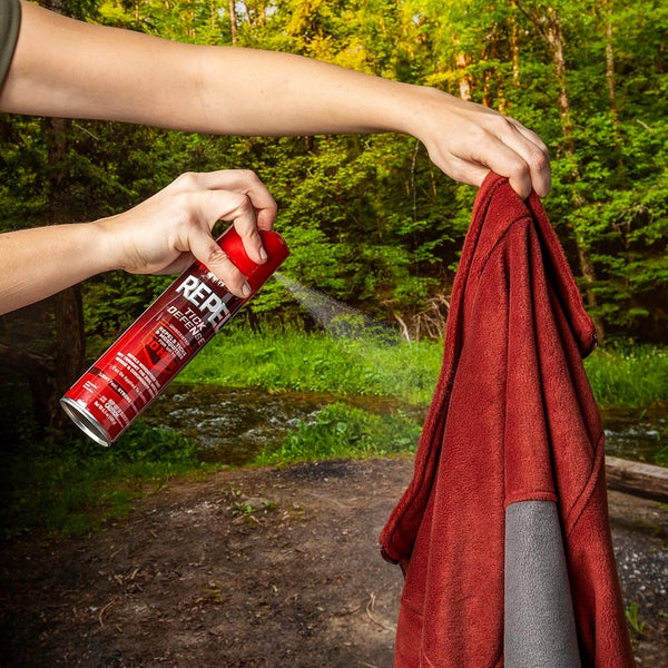 Tick Defense Aerosol Spray with 15% Picaridin - 3 packs - 6.5 oz per pack - plus 3 My Outlet Mall Resealable Storage Pouches