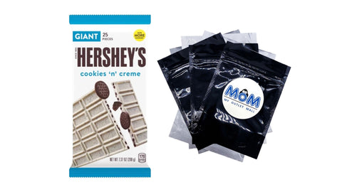 Cookies 'n' Creme Giant Candy Bars, 1 pack, 7.37 oz, plus 3 My Outlet Mall Resealable Storage Pouches